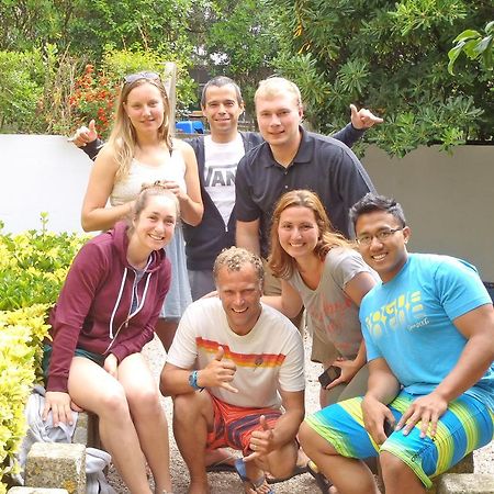 Surfivor Porto Surf Hostel Екстер'єр фото