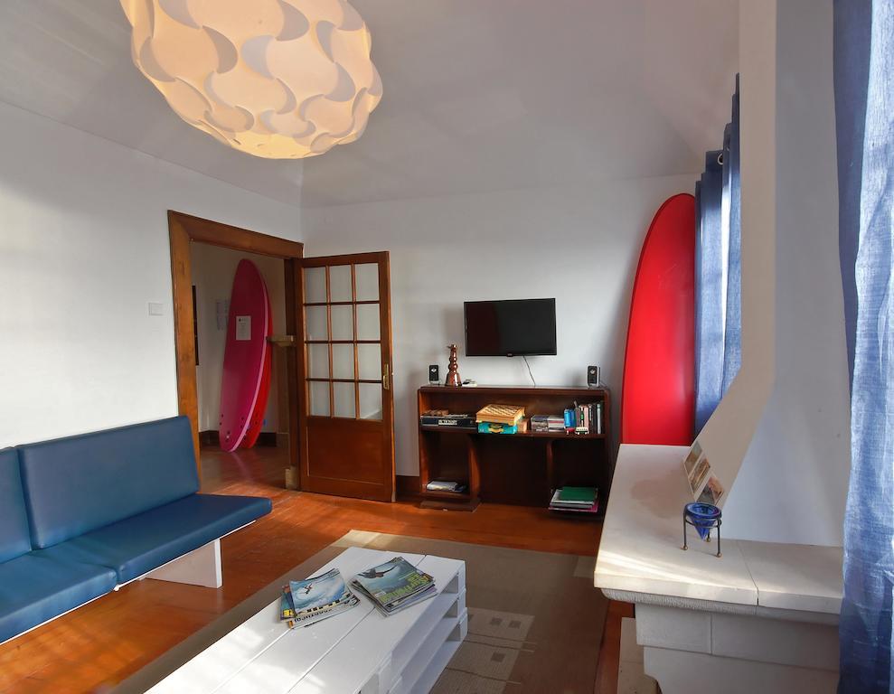 Surfivor Porto Surf Hostel Екстер'єр фото